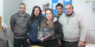 Se entregó el primer casco por nuevas Licencias de Conducir
