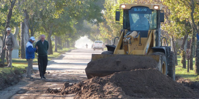 Comenzaron las tareas de pavimentación en Av. 18 de Junio
